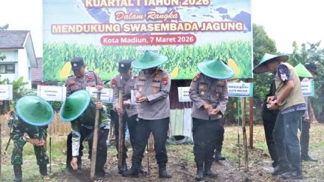 Polres Madiun Kota Gencarkan Gerakan Tanam Jagung Madiun Dukung Swasembada Pangan