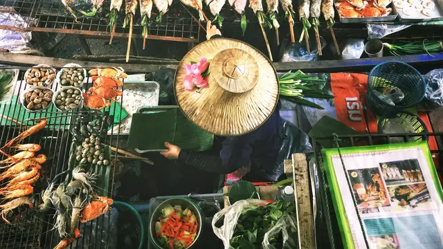 ilustrasi pedagang takjil/unsplash