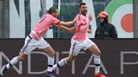 Leonardo Bonucci dan Andrea Barzagli (EPA/Paolo Magni)