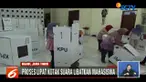 Mereka bekerja dari pukul 08.00 pagi hingga 16.00 sore untuk merampungkan 13.800 kotak suara. Upah yang diterima setiap orang per hari sebesar Rp 80 ribu.