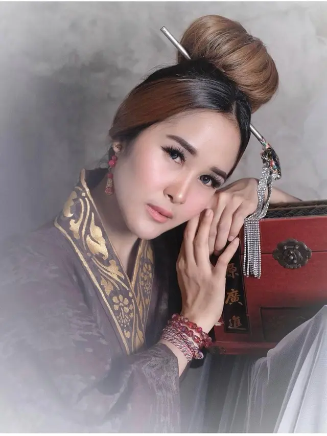 Arik Cahya Dewi, MUA Hits Bali yang Populer di Kalangan Selebritis. (ist)