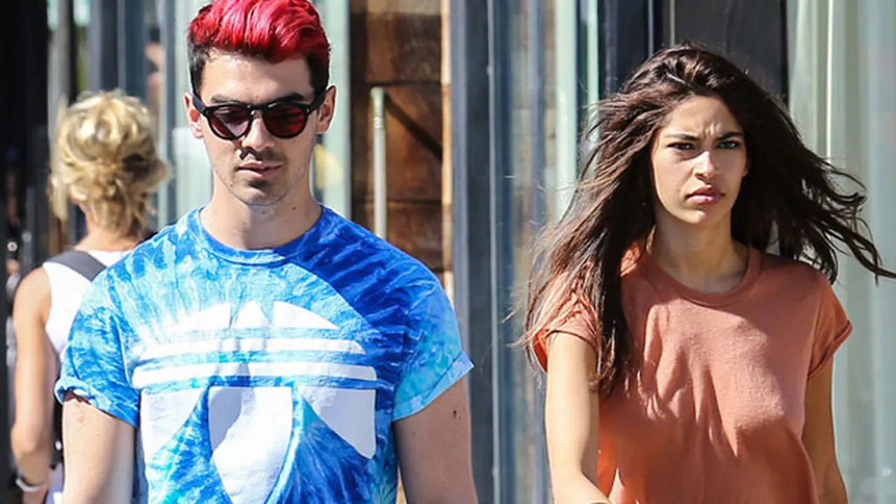 Joe Jonas dan Juliana Herz