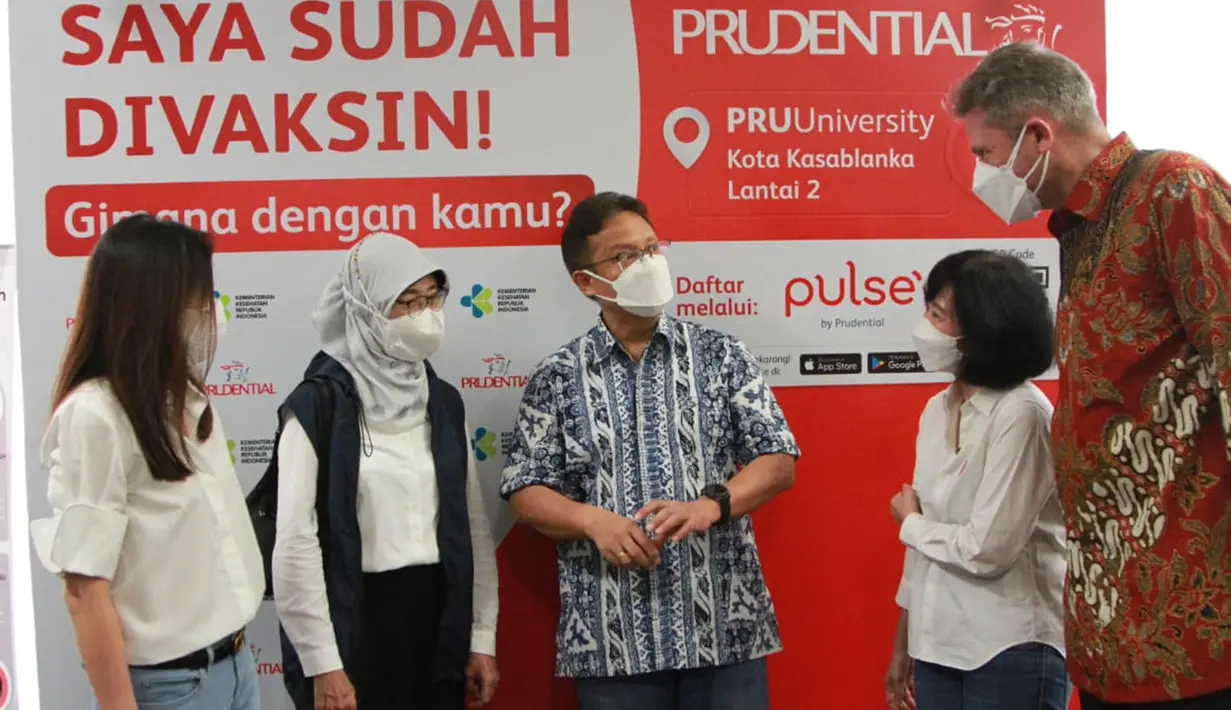 Sentra vaksinasi Prudential Indonesia yang berlangsung hingga Desember 2021 merupakan inisiatif perusahaan dalam mendukung percepatan program vaksinasi pemerintah dan memanfaatkan aplikasi Pulse by Prudential. (Liputan6.com/HO/Pru)