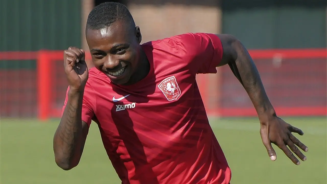 QUINCY PROMES