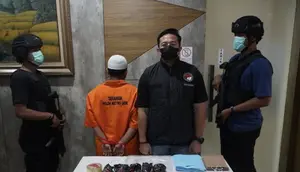 Kamuflase Sabu dalam Bungkus Pakan Burung