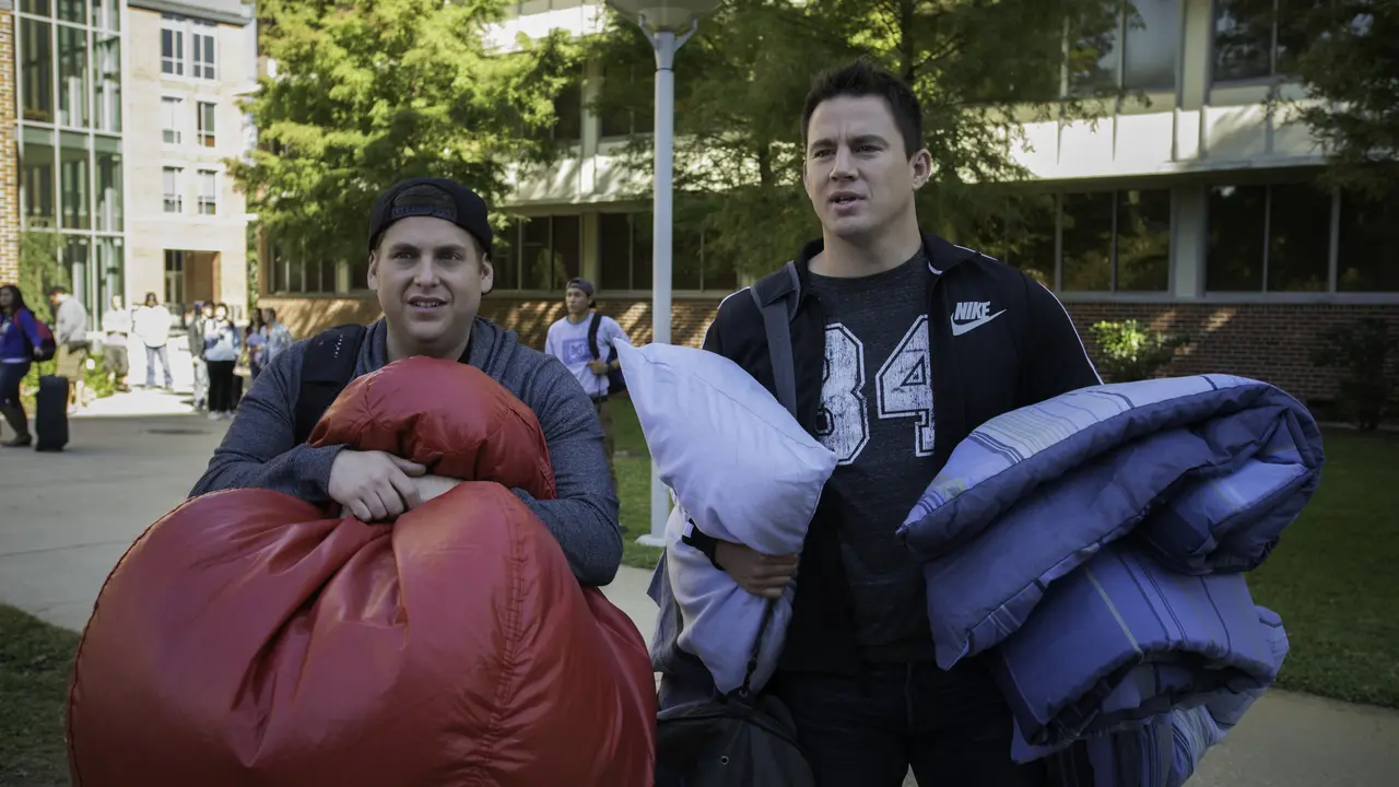 22 Jump Street, Kocaknya Aksi Polisi Mata-mata Kampus