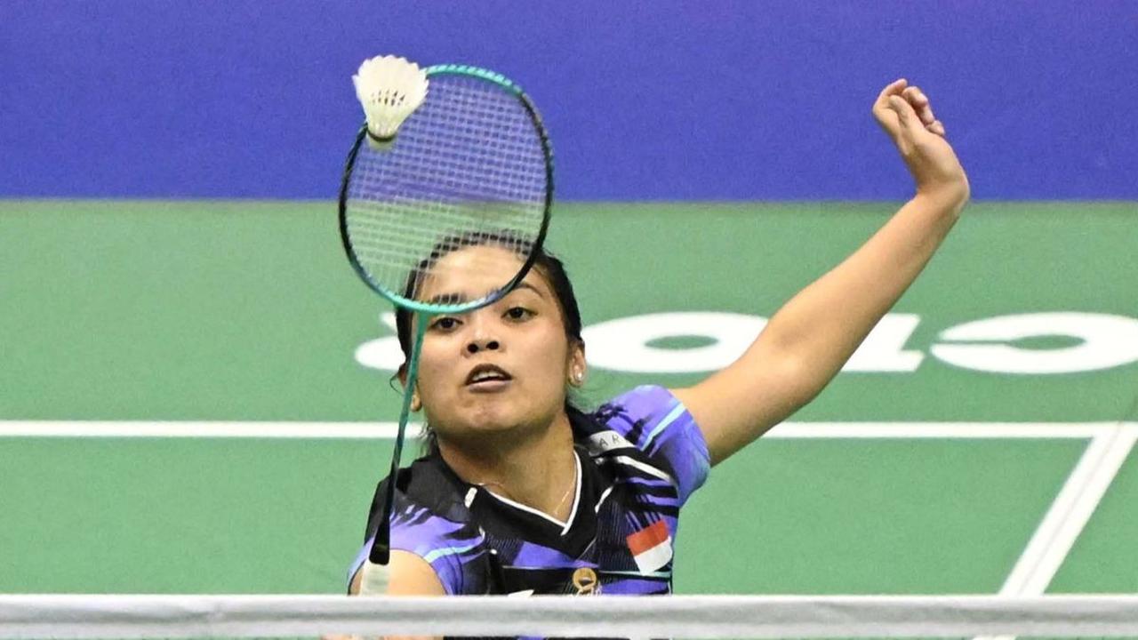 FOTO: Hempaskan Juara Olimpiade, Gregoria Mariska Melangkah Mulus ke Semifinal Hong Kong Open 2023