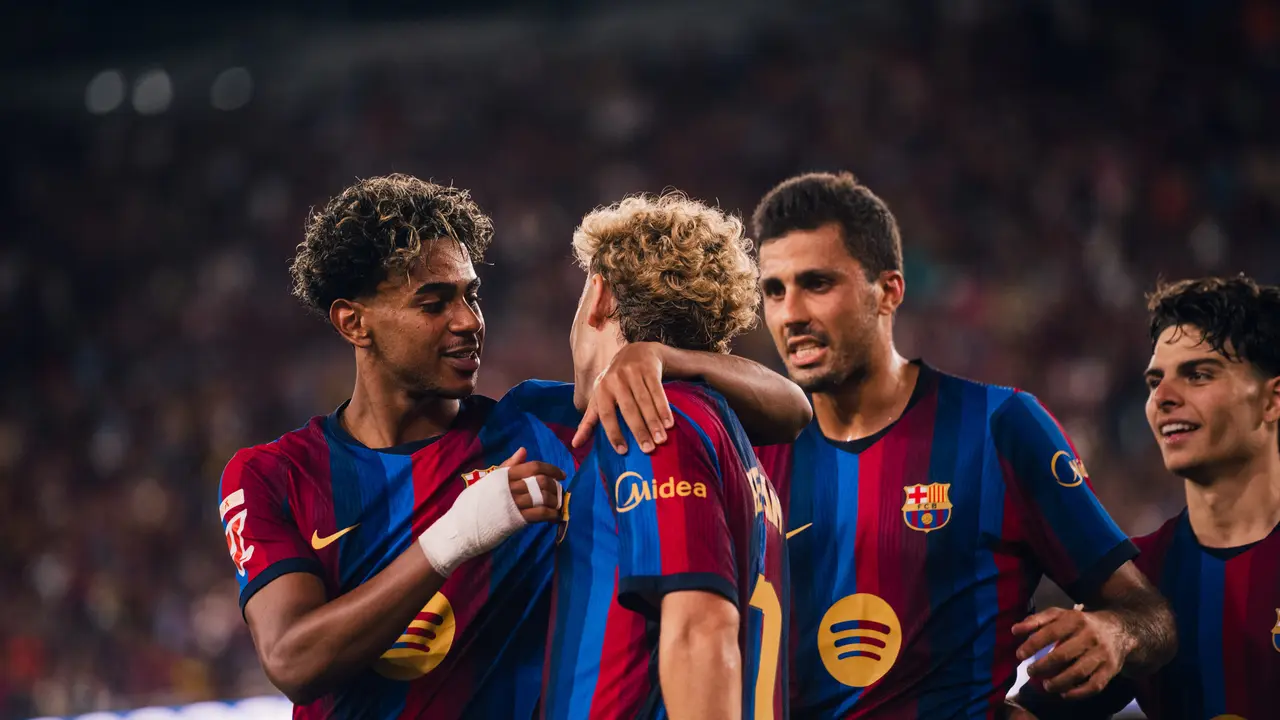 Bawa Semangat FC Barcelona di Setiap Transaksi, Miliki Kartu Debit BRI Edisi Eksklusif FC Barcelona