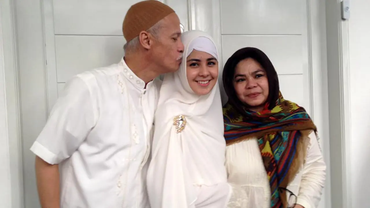 Risty Tagor-Stuart Collin Diisukan Cerai, Ibunda Pasrah