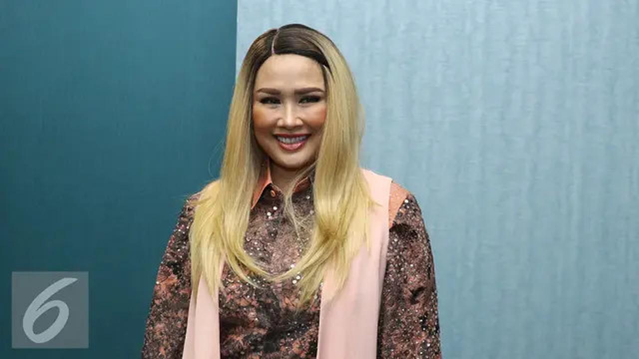 Momen Kedekatan Titi DJ dengan Stephanie Poetri yang Harmonis: Dari Dukungan Karier Hingga Pernikahan