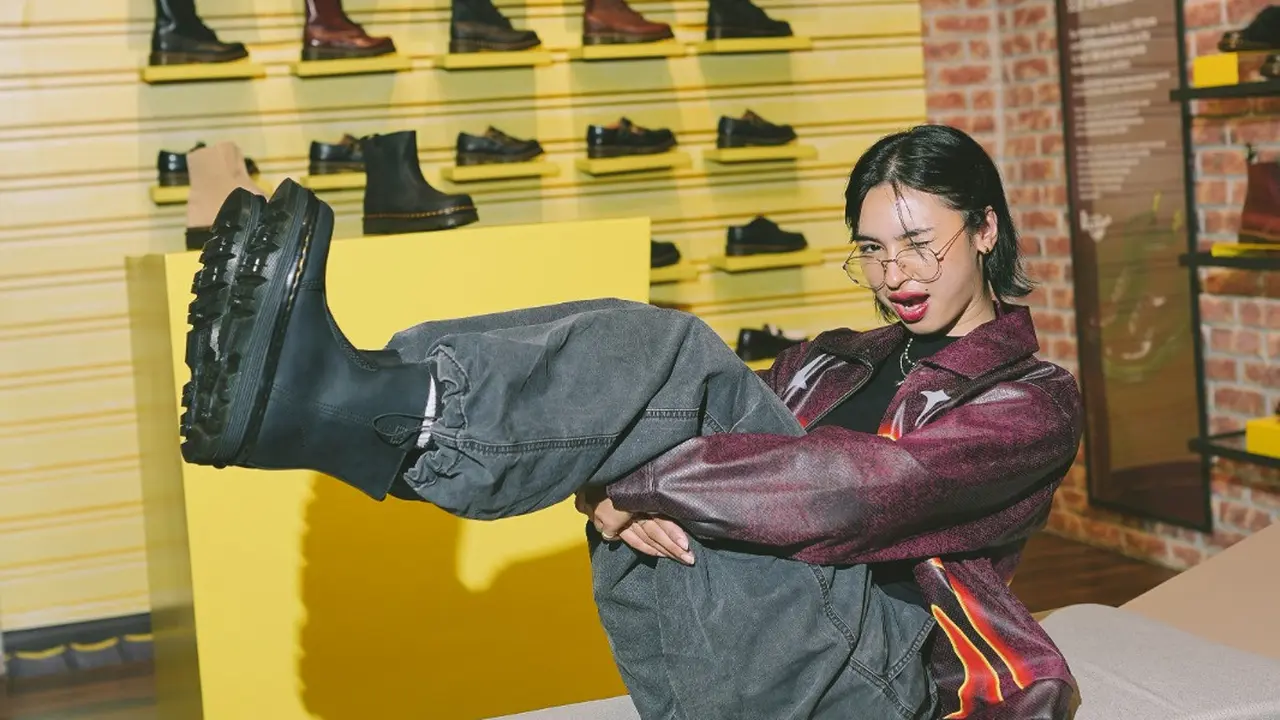 Dr. Martens Perkenalkan Siluet Baru dengan Inovasi Zebzag Sole yang Beri Kenyamanan Setiap Langkah