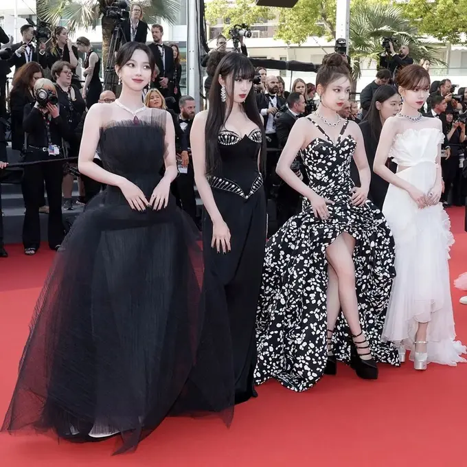 Detail Perhiasan Menawan yang Bikin aespa Terlihat Mahal di Cannes Film Festival 2023