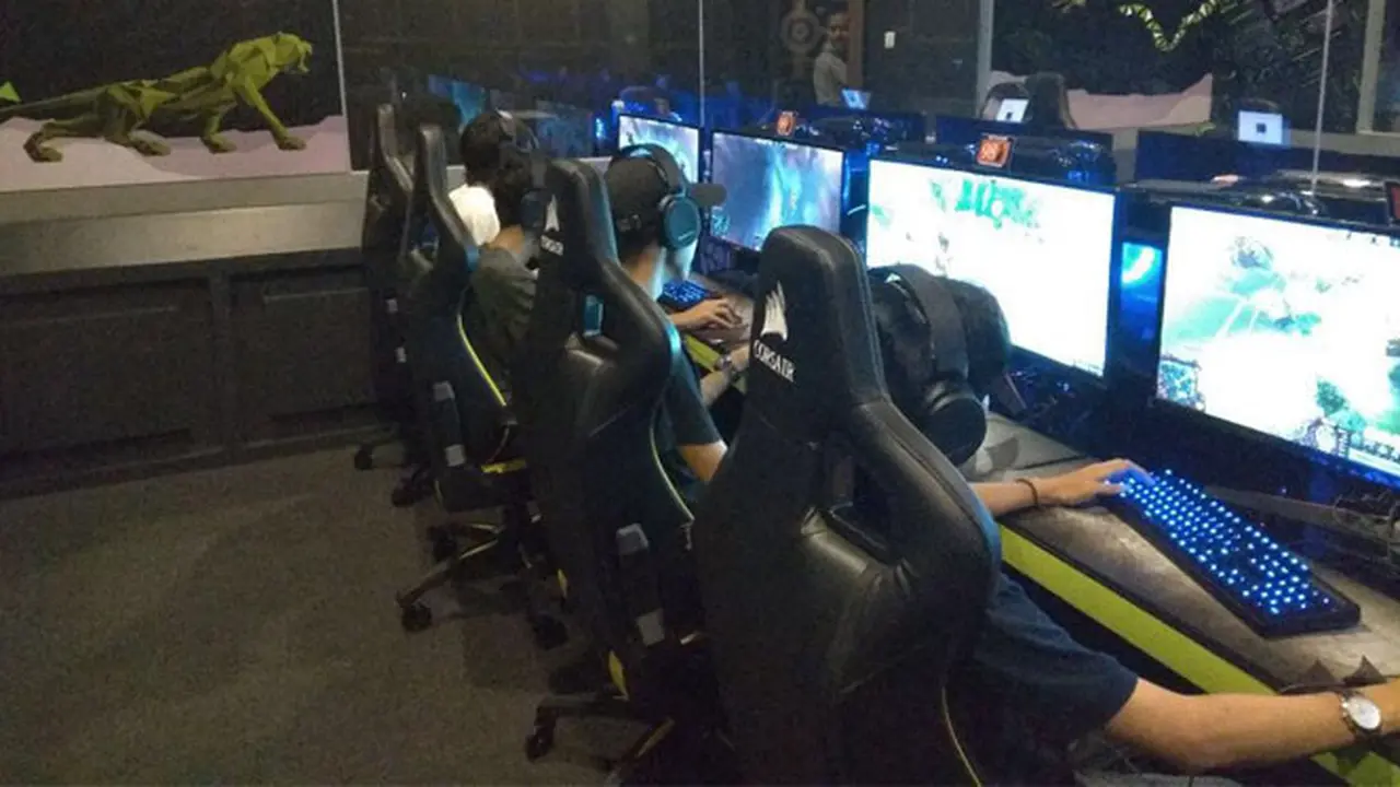 Poseidon Game Arena