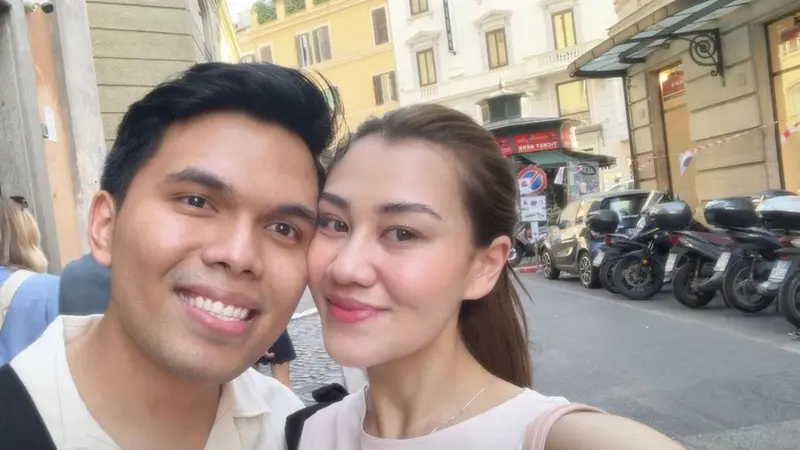 6 Gaya Serasi Pasutri Baru Thariq Halilintar dan Aaliyah Massaid Nikmati Honeymoon di Roma