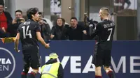 Bungkam Genoa, AC Milan Tempel Inter
