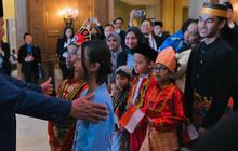 Tempuh Perjalanan Berjam-jam Diaspora asal Flores di Kanada Antusias Sambut Kedatangan Prabowo