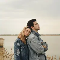 Ilustrasi Pasangan Credit: unsplash.com/Milan