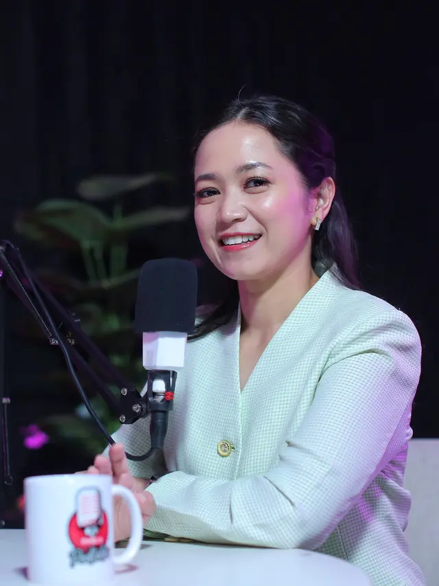 Fimela Podtalks: Memutus Rantai Sandwich Generation, Dimulai dari Mengubah Cara Parenting hingga Side Hustling