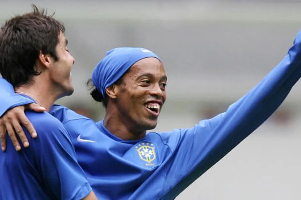kaka-ronaldinho-130702b.jpg