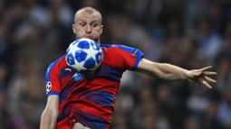 Sebelum berseragam Macan Kemayoran, Krmencik merupakan pemain dari klub Liga Gambrinus (Liga Republik Ceska), Slavia Praha, dengan status pemain pinjaman dari Club Brugge (Belgia). (AFP/Gabriel Bouys)