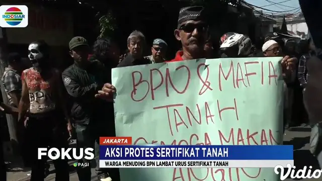 Kedatangan ratusan warga ke kantor BPN Jakarta Timur ini sempat mendapat penolakan.