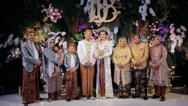 Pernikahan Denny Caknan dan Bella Bonita. (Foto: Dok. Instagram @denny_caknan)