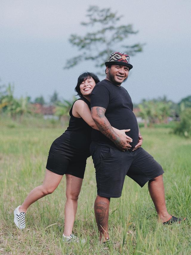 Melahirkan, Ini 7 Potret Perjalanan Kehamilannya Shara Istri Kedua Erix Soekamti