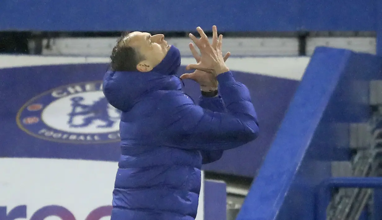 Thomas Tuchel menyesali permainan anak buahnya yang tidak kunjung membobol gawang Wolverhampton Wanderers dalam laga lanjutan Liga Inggris 2020/21 pekan ke-20 di Stamford Bridge, Rabu (27/1/2021). Chelsea bermain imbang 0-0 dengan Wolverhampton Wanderers. (Pool via AP/Richard Heathcote)