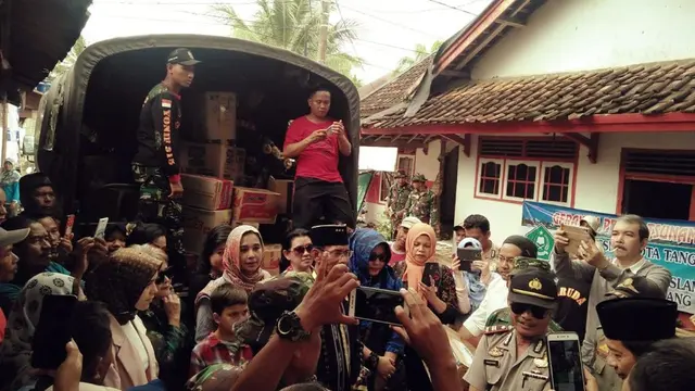 Ayu Azhari