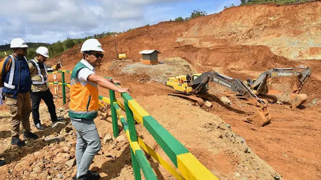 Ditemui Bahlil, Masyarakat Pulau Gag Minta Penambangan Pulau Gag Dilanjutkan