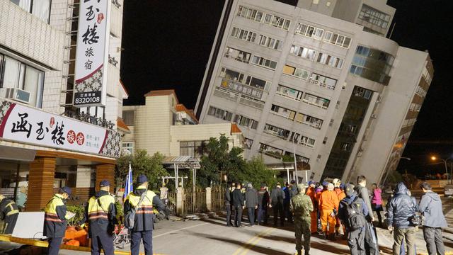 Mengerikan, Bangunan Miring Usai Terkena Gempa 6,4 SR di Taiwan