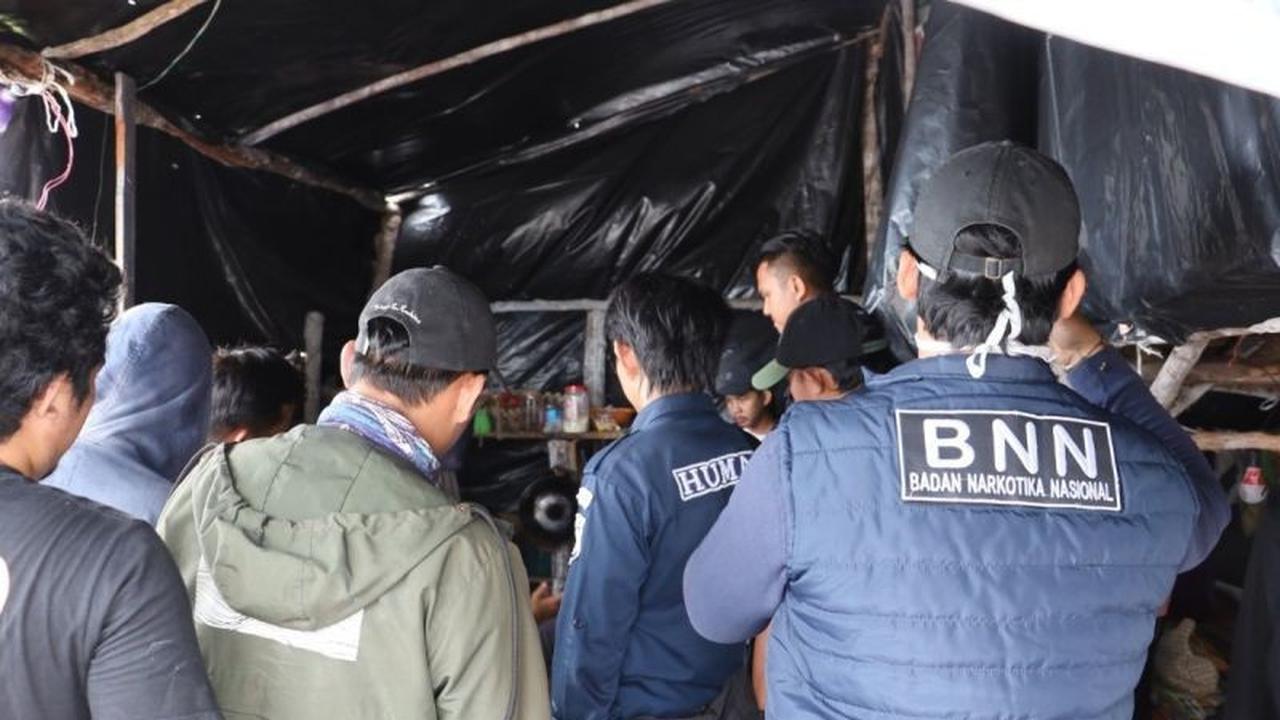 Polres Bangka Tengah Gencarkan Operasi Antik Menumbing, 4 Orang Positif Narkoba di Lokasi Tambang