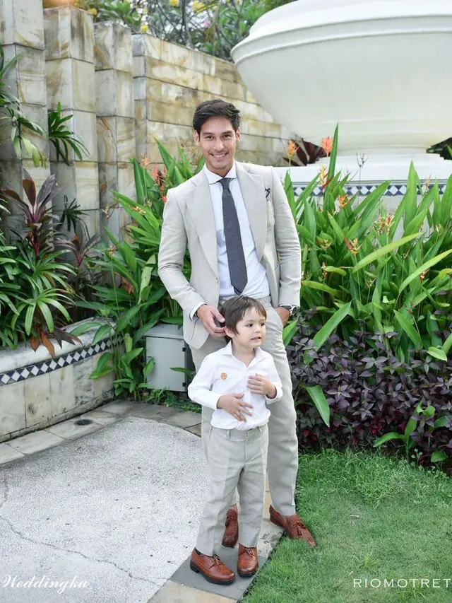 7 Potret Kedekatan Richard Kyle dan El Barack, Bak Ayah Kandung
