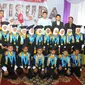 Sekolah Juara Pekanbaru mewisuda 67 siswa-siswinya tahun ajaran 2014-2015, Selasa (26/05) Pagi di Balai Sudirman 