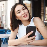 Bahagia./Copyright&nbsp;freepik.com/author/lookstudio