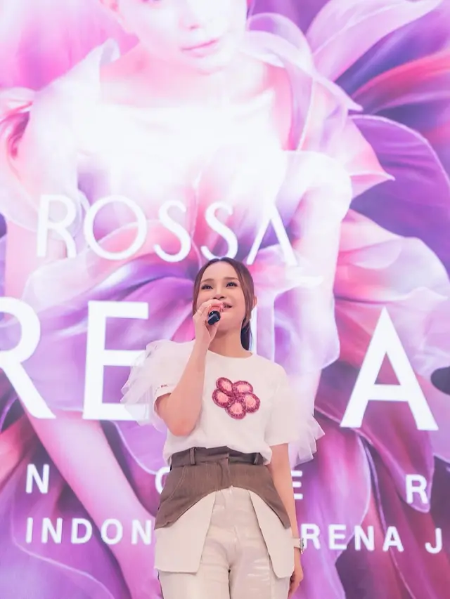 Rossa. (Foto: Dok. Instagram @itsrossa910)