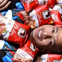 Reza Nurhilman (Foto by Galih W Satria/Bintang.com, Digital Imaging by Muhammad Iqbal Nurfajri/Bintang.com)