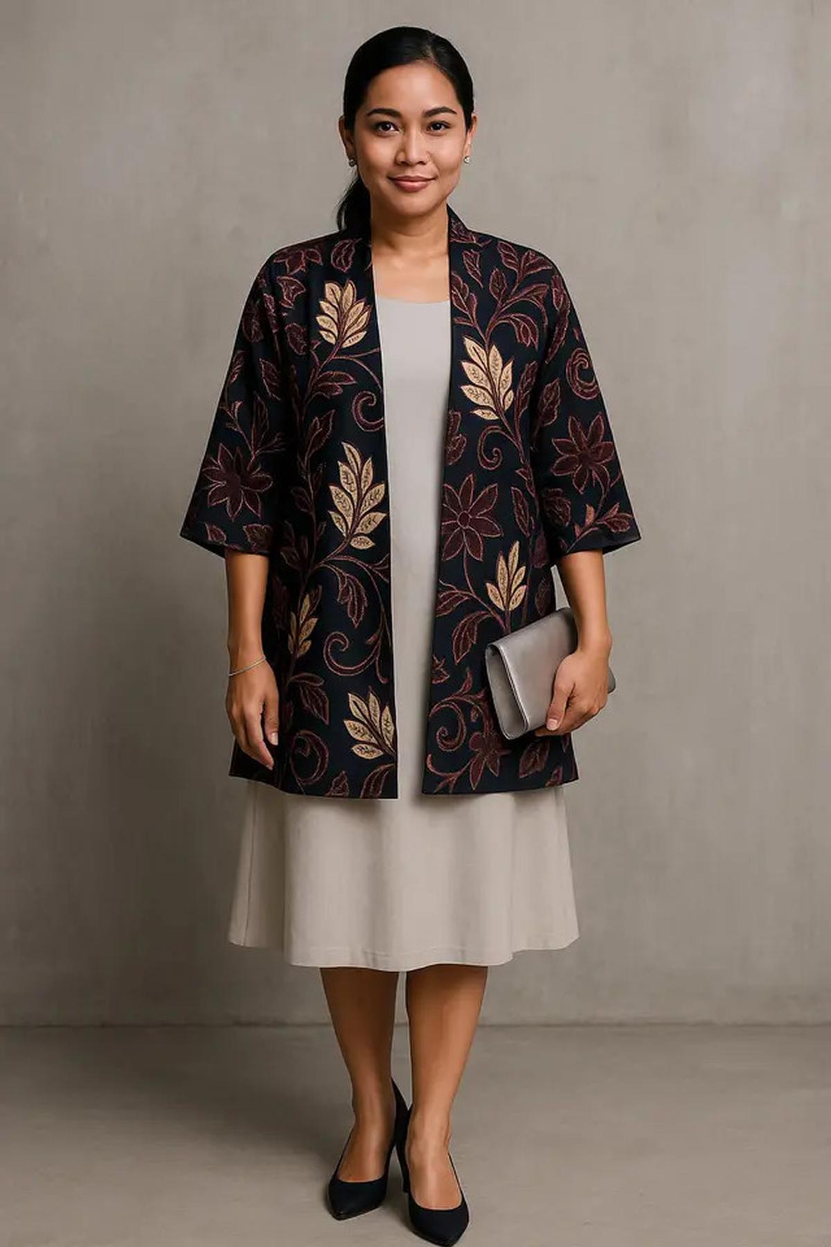 12 Model Outer Batik Panjang dengan Dress Polos untuk Kondangan Outdoor 2025, Elegan dan Nyaman Dipakai