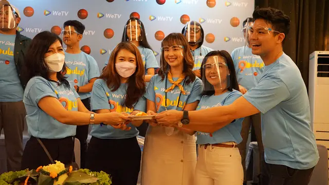 Fero Walandouw dalam jumpa pers serial 9 Bulan. (Foto: Dok. Koleksi Pribadi WeTV)
