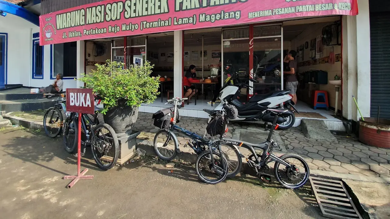 7 Rekomendasi Tempat Makan Sop Senerek di Magelang 2025, Sup Hangat Kaya Rasa