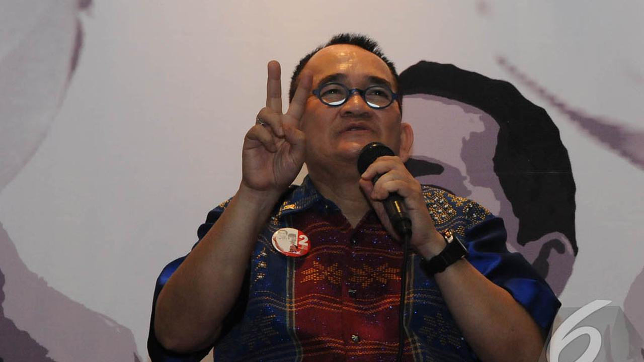 Ruhut Sitompul Berbalik Dukung Jokowi