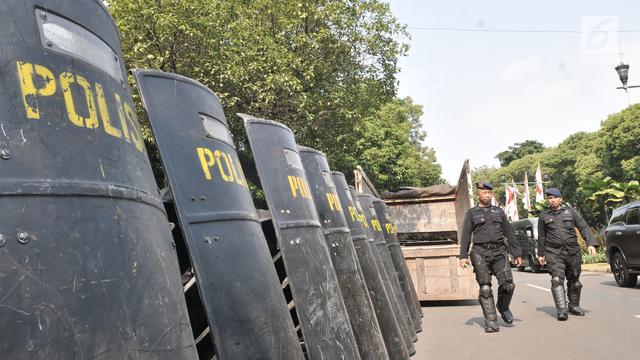 Pengamanan Gedung KPU