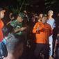 RS dipastikan tewas setelah dilakukan pencarian beberapa jam bersama tim SAR Lampung (Ahmad Husin/Liputan6.com)