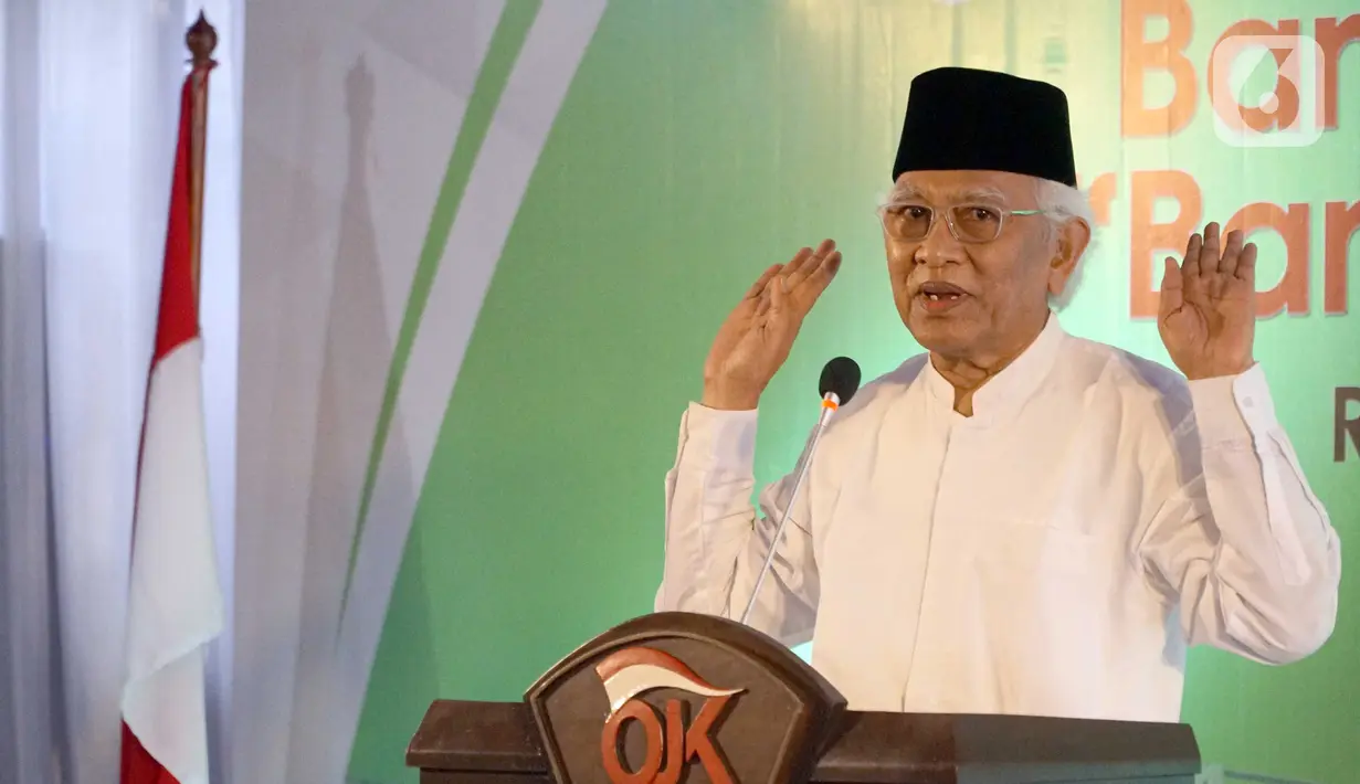 Pimpinan Ponpes Raudlatut Thalibin KH. Mustofa Bisri memberi sambutan pada peresmian Bank Wakaf Mikro (BWM) Pesantren Raudlatut Thalibin di Rembang, Jateng, Kamis (09/01/2020). Grup Astra mendukung program OJK guna meningkatkan inklusi keuangan serta kesejahteraan masyarakat. (Liputan6.com/HO/Eko)