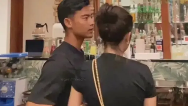 Aktivitas Azizah Salsha di Jepang