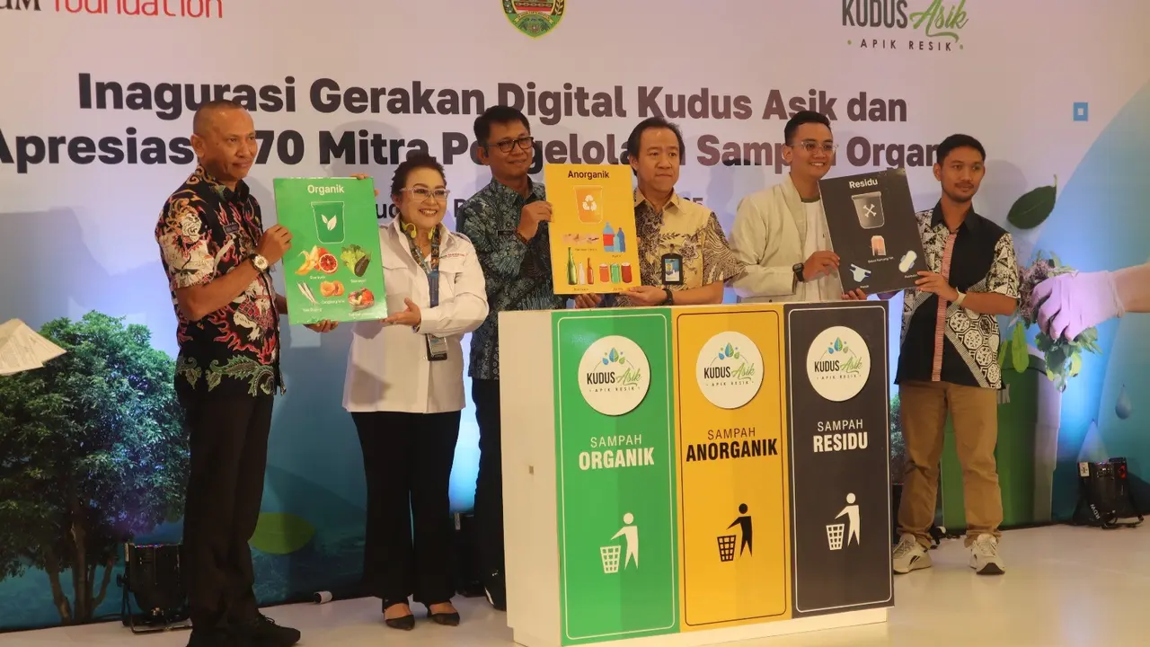 Inagurasi gerakan digital Kudus Asik dan apresiasi 370 mitra PPO, Kudus. (Foto: Liputan6.com/Arief Pramono)