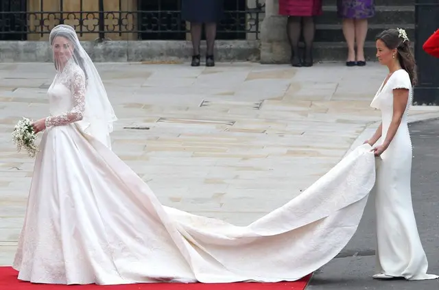 Pippa Middleton saat menjadi pengiring pengantin Kate