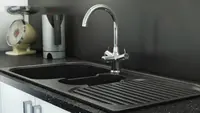 Tips Memilih Kitchen Sink Sesuai Kebutuhan Rumah agar Fungsional dan Tahan Lama