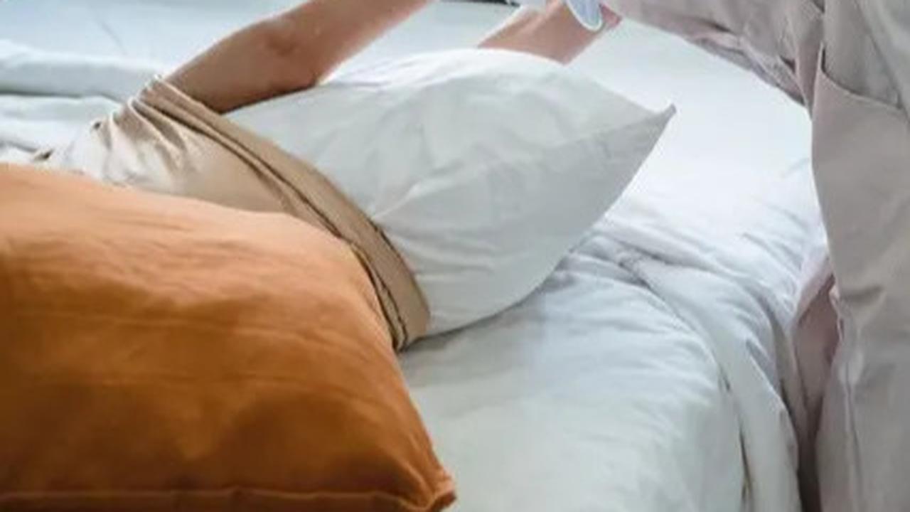5 Alasan Jangan Tidur Telanjang Meskipun Sedang Cuaca Panas