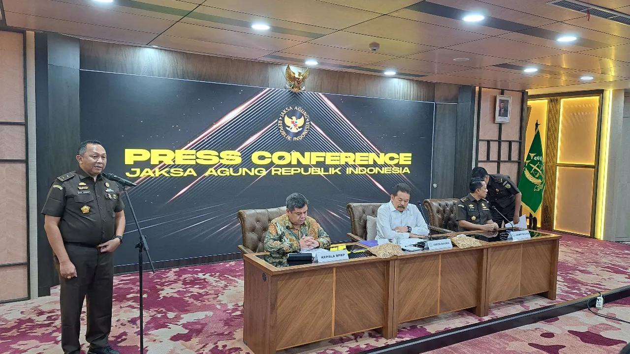 Kejagung menangkap Sadikin Rusli pada Sabtu 14 Oktober 2023 pagi.